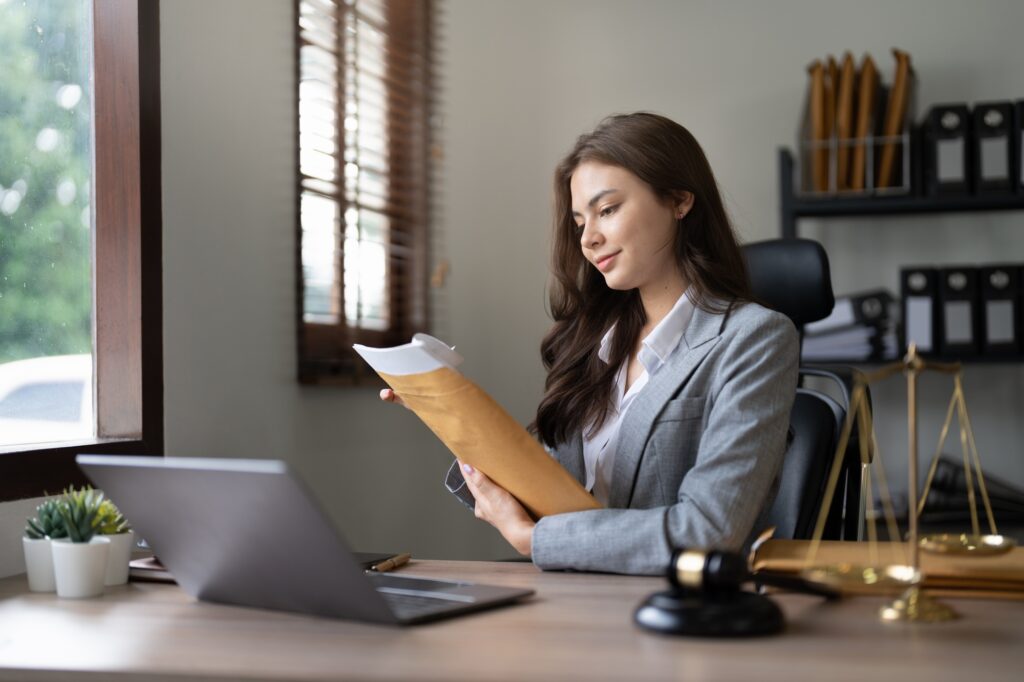The law giant personal injury & accident lawyers Miami at Anijar Law representing clients.